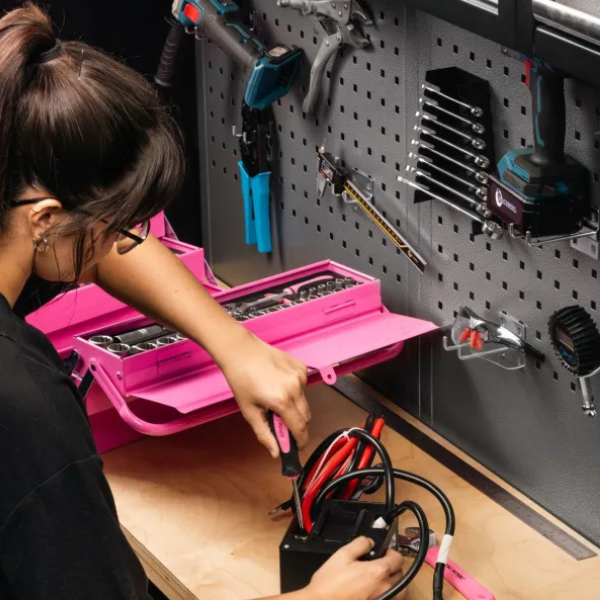 Pink Tool Box- 124 Piece with aluminium case