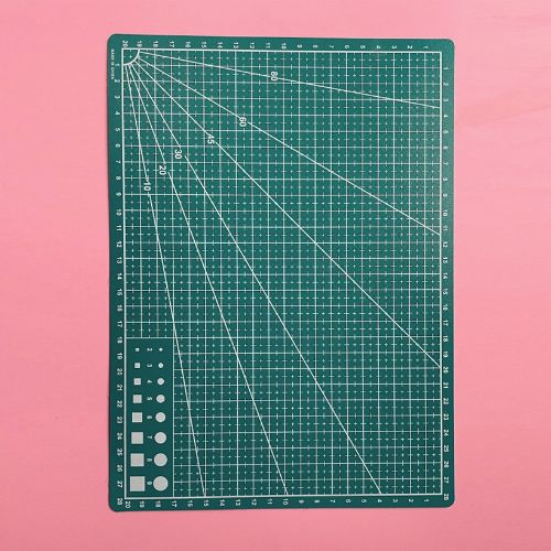 A4 Green Multifunctional Cutting Pad - Scribble and Scratch