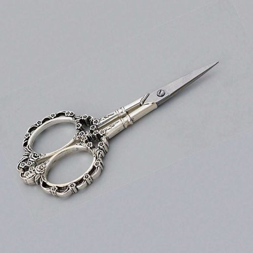 Vintage Small Craft Scissors - Scribble and Scratch